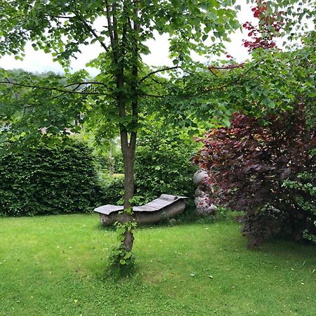 Kouzelna Maringotka Hotell Chřibská Exteriör bild