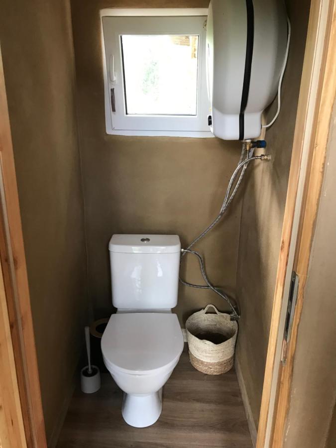 Kouzelna Maringotka Hotell Chřibská Exteriör bild