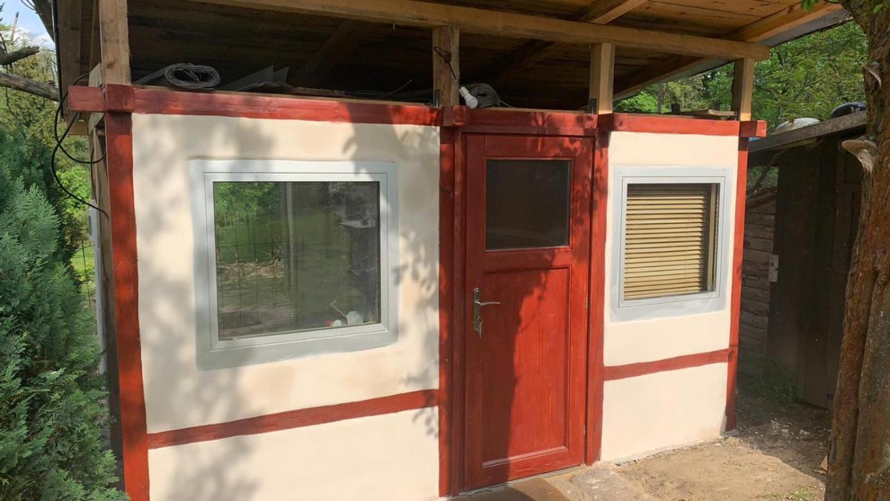 Kouzelna Maringotka Hotell Chřibská Exteriör bild
